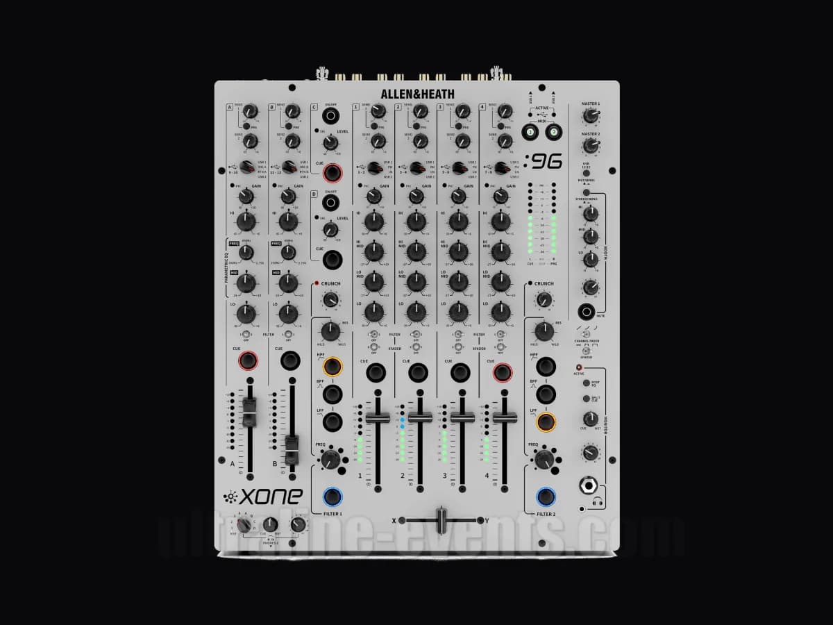 Location Xone 96 Toulouse Tables de mixage